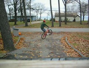 Nose Pivot Half Cab Manual Barspin