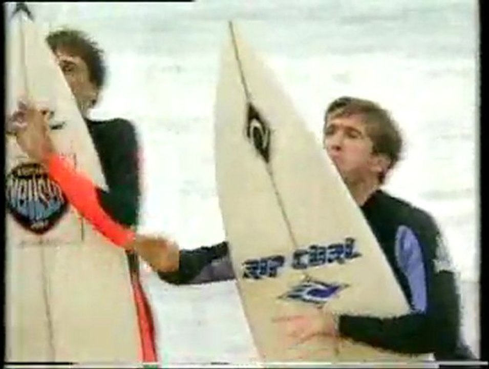 Rip Curl Pro 2009: How not to surf Bells featuring Glenn Robbins
