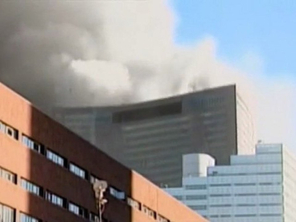 wtc tower 7 high resolution collapse footage_ clip 2