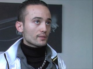 Zinédine, volontaire : "J'avais juste envie de partir"