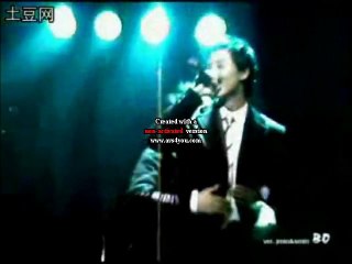 Lee Yeong Hoon hugged Lee Han