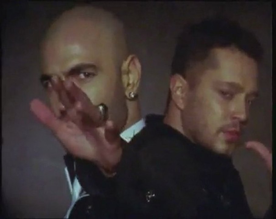 iKi MeDeNi iNSaN ---Murat Boz .. Soner Sarıkabadayı