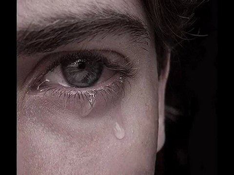 BENGÜ - AĞLA KALBİM