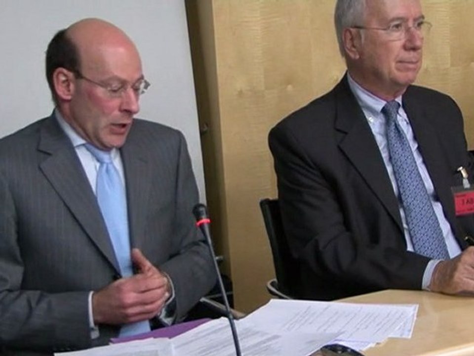 Parlementaire ou fonctionnaire il faut choisir