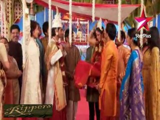 Tere Liye-17th-Feb11-1