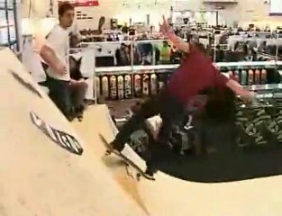 ROCK IT LIKE A HURRICANE MINI RAMP JAM AT ISPO
