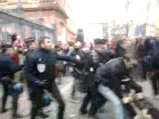 Heurtes avec les CRS - anti loppsy ! 17/02/2011 - Toulouse