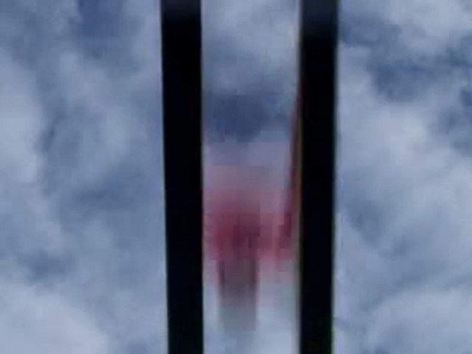 Ski Jumper hits cameraman when shooting commercial