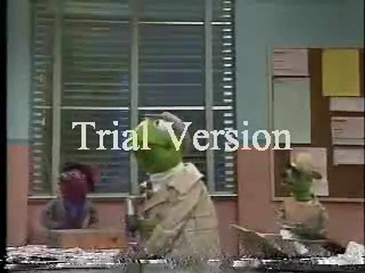 Classic Sesame Street - Kermit tries to Interview the