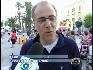 TRANI | Passeggiata in carrozzina