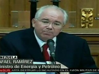 Rafael Ramírez rechazo agresión de la oposición a la Fuerza Armada