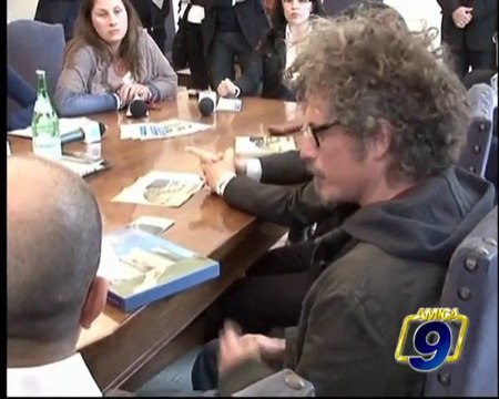 ANDRIA | Nicolo' Fabi suona per Territori in Musica