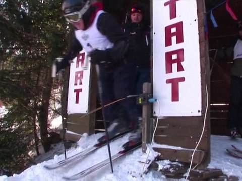 Arabic-Web-Le ski en soutane, facile pour les prêtres polonais!