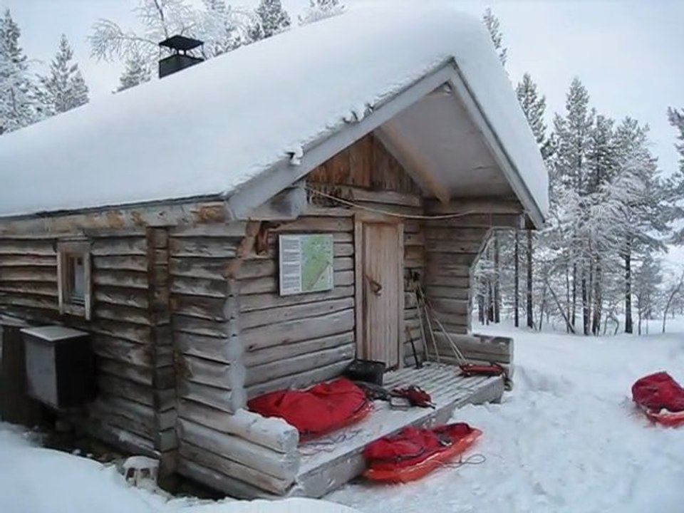 cabane de Piilola -lac Nammirjarvi- FINLANDE Fev 2011