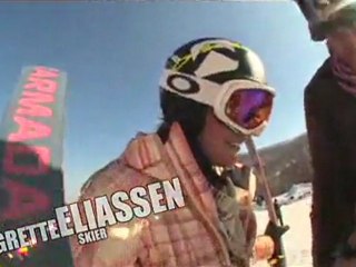 float girls snowboard in china