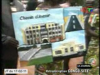 Le Chef de l'Etat visite les travaux du pont sur la Mambili