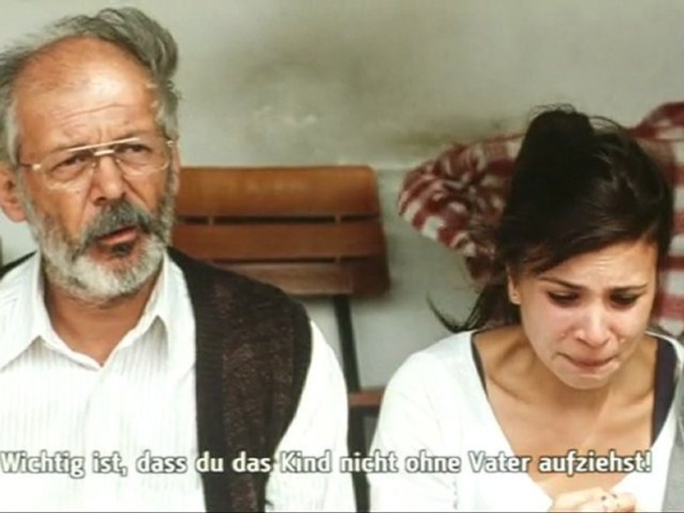 Almanya - Canan ist schwanger (Filmausschnitt)