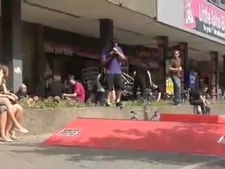 #2 Vans Roll With Us - European Skate Tour