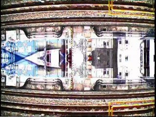 FOUR TET “She Moves She” (2003)