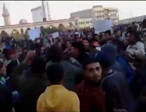 Αιματηρές συγκρούσεις στη Λιβύη