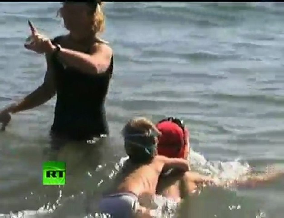 Swinging Baby Yoga video Dailymotion