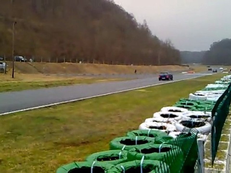 folembray le 20.02.2011 vue des stands part1