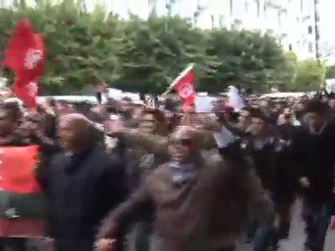 YASEMİNLER AÇMAYI BEKLİYOR