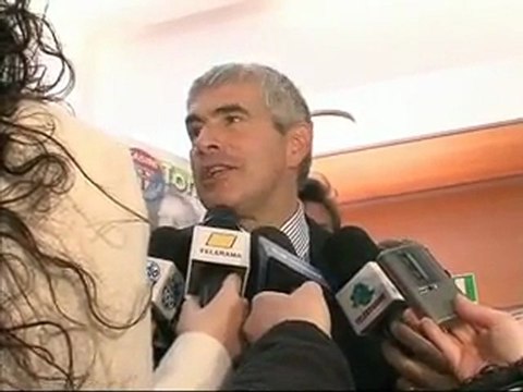 Pier Ferdinando Casini A Bari Per Mario Russo Frattasi