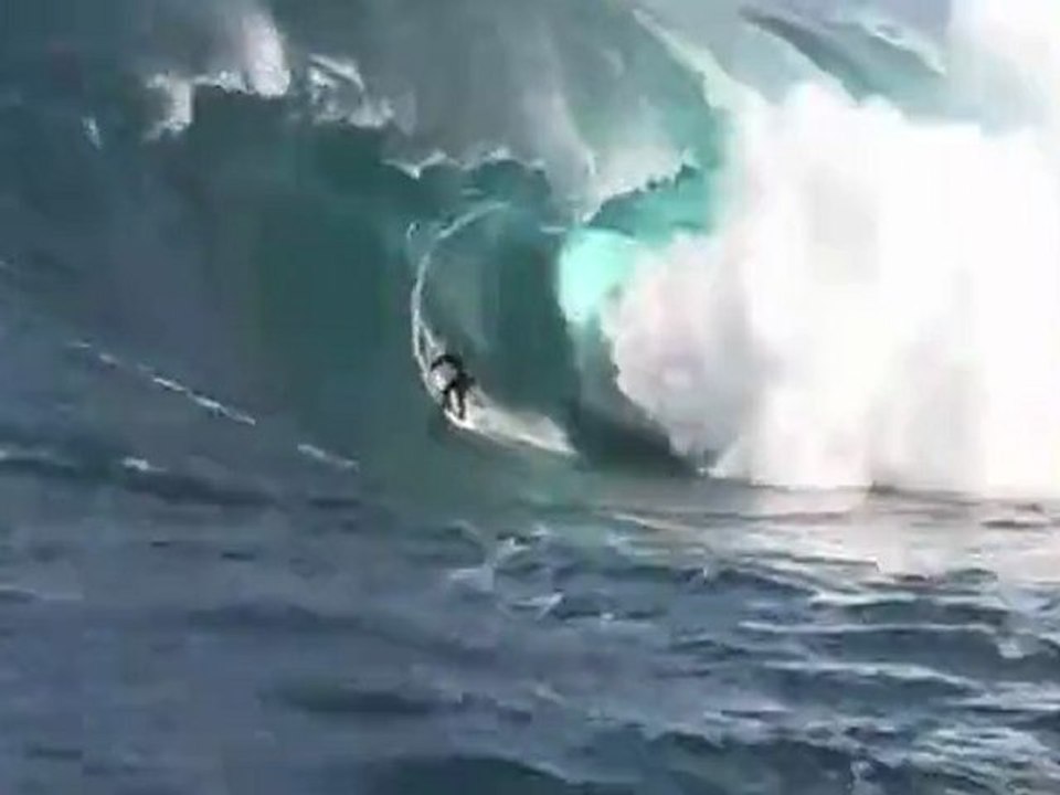 Big Wave Awards 2010/11 Slab Nominee Chris Ross