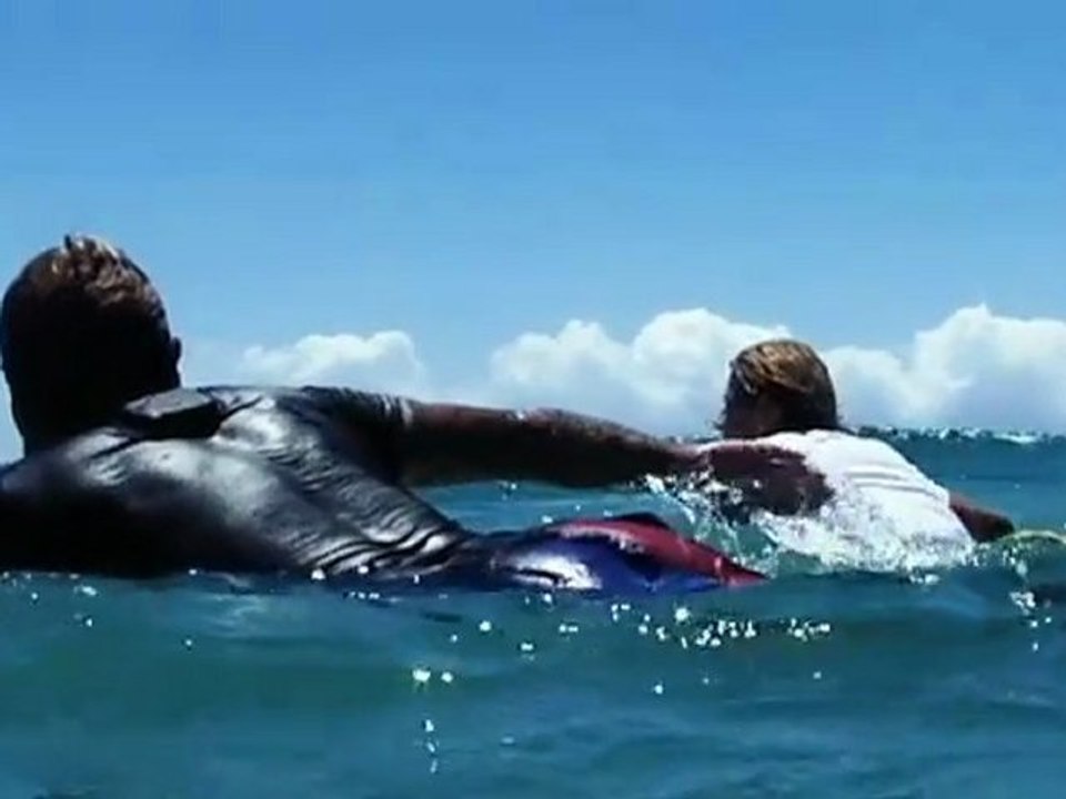 World First at Quiksilver Pro with Surfers Speed Monitored by GPS