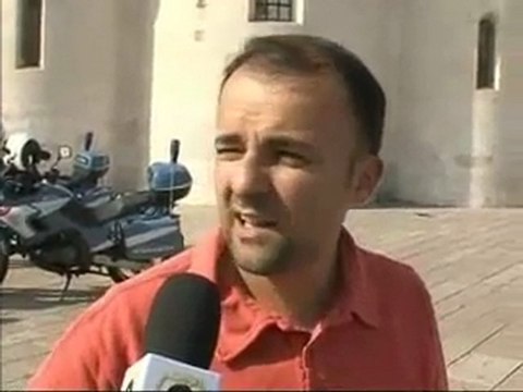 PUBBLICA SICUREZZA. I militari accolti favorevolmente dalla gente [Microfono Aperto]