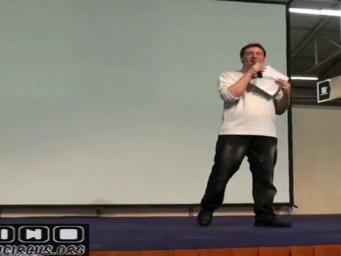 (23/ ) Reportage Paris Manga 11 Cosplay Groupe Dimanche (4/)