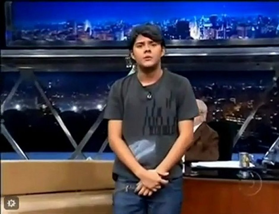Guilherme Santana imita Zacarias-William Bonner