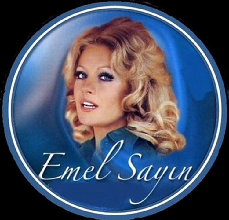 Emel Sayın - GİTME SANA MUHTACIM
