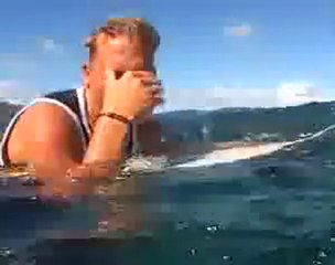 H-79 surfing Mauritius