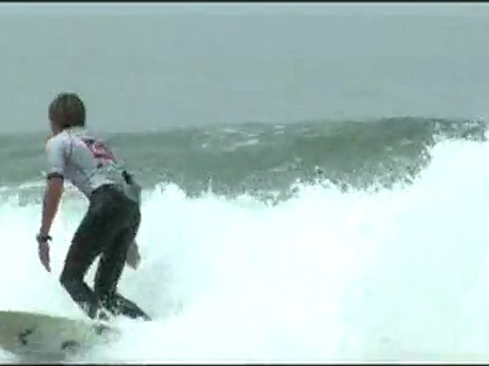 Quiksilver/ISA World Junior Championships - Day 6 - Repercharge and Qualifyers