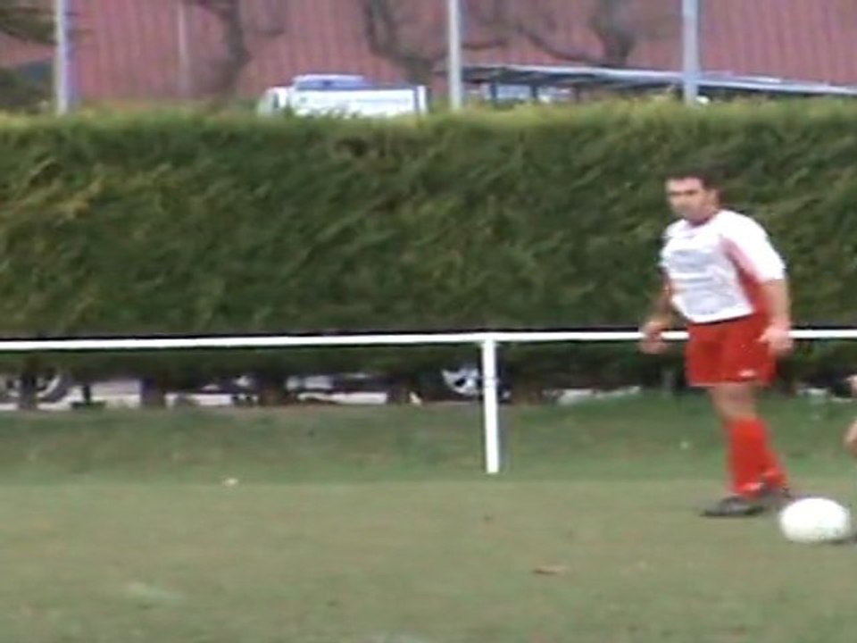 2ème but de Séb lors de la victoire contre Néré 5-3