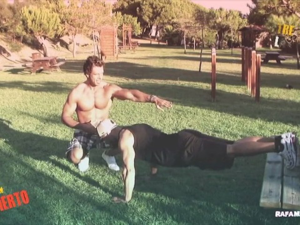 Rafa Martín - "Pectorales" Nº4 Entrenamiento en la calle