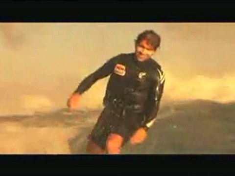 Big Wave Surfing in Teahupoo