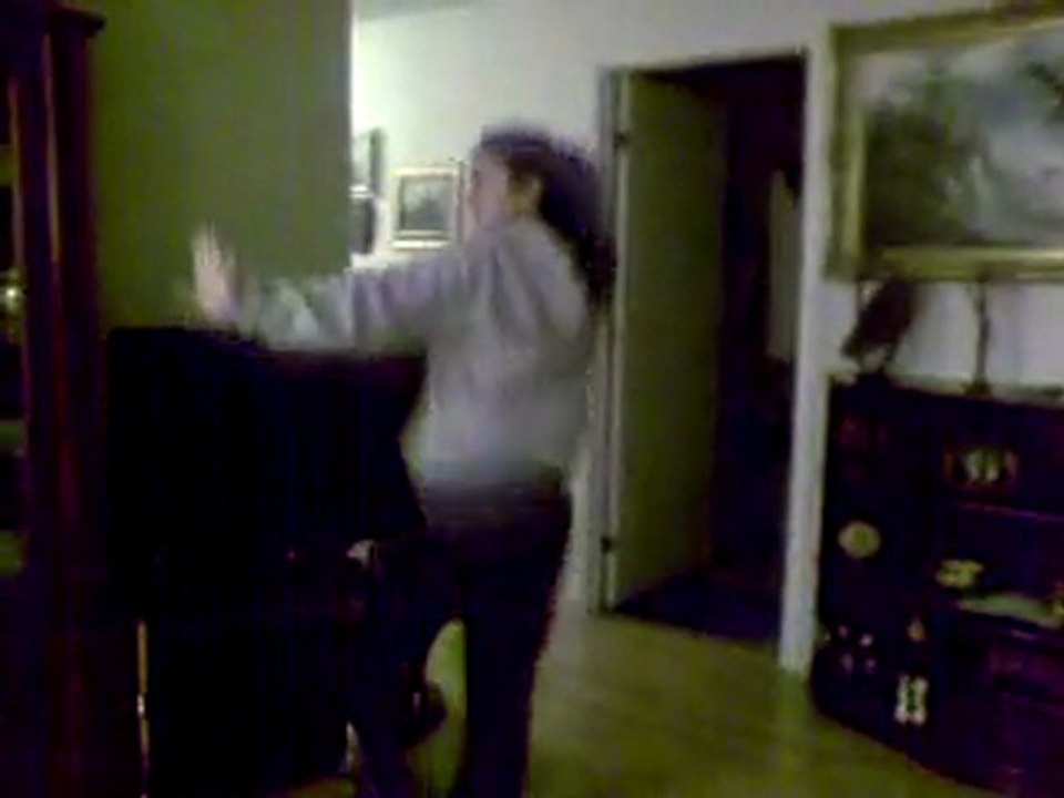 Lagar mat och gör kaos