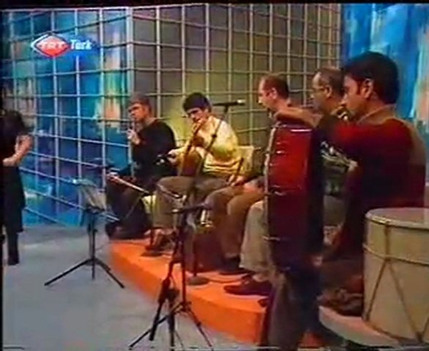 YILDIZ ÇAM - OSMAN'IMIN MENDİLİ SAMAN SARISI