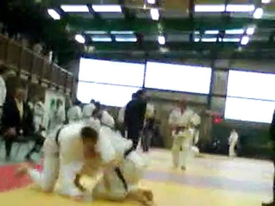 Combat de Paul Méjean le 12/12/09 à Bourg de Péage