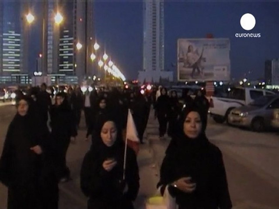 Bahrain protesters return to Pearl Square