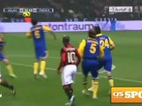 Grande Juve, piccola Inter. Milan e Napoli volano