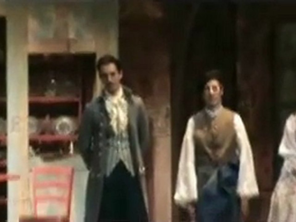 "La bottega del caffè" mette in scena la protesta al teatro della Pergola a Firenze