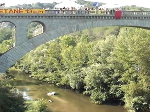 saut à l'élastique le pont du diable ceret