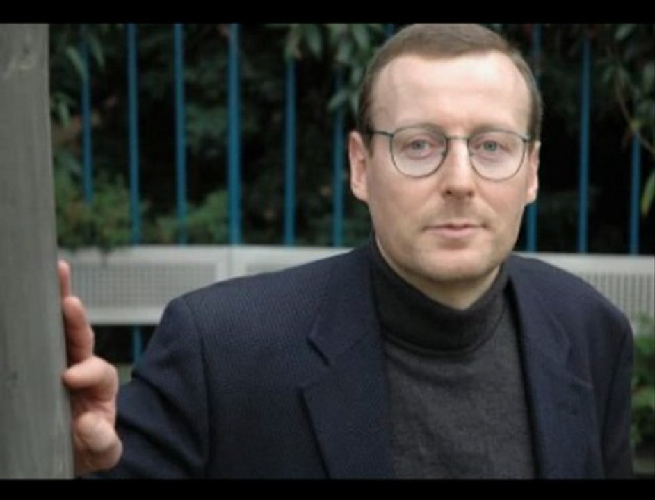 Pierre Hillard et Julien Teil interdits de Conférence