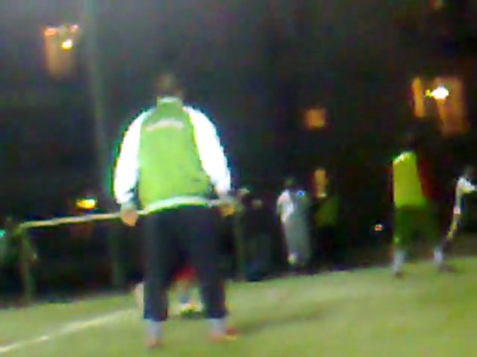 19022011112FOOT BALL TOUJOURS L'ALGERIE