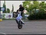 MOTORCYCLE STUNTS TRICKS