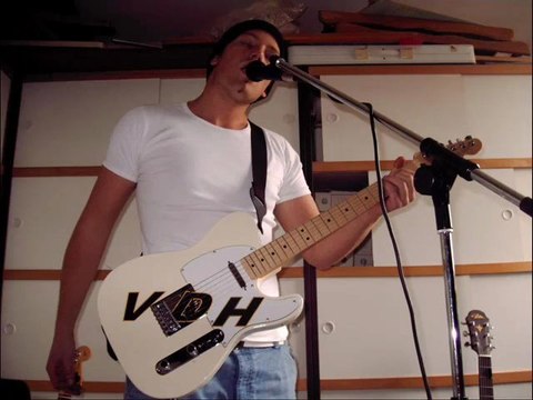 VDH- Seul dans ma chambre